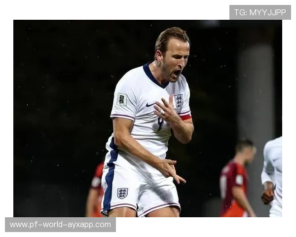 凯恩禁区背身做球助攻，让比赛更加顺畅